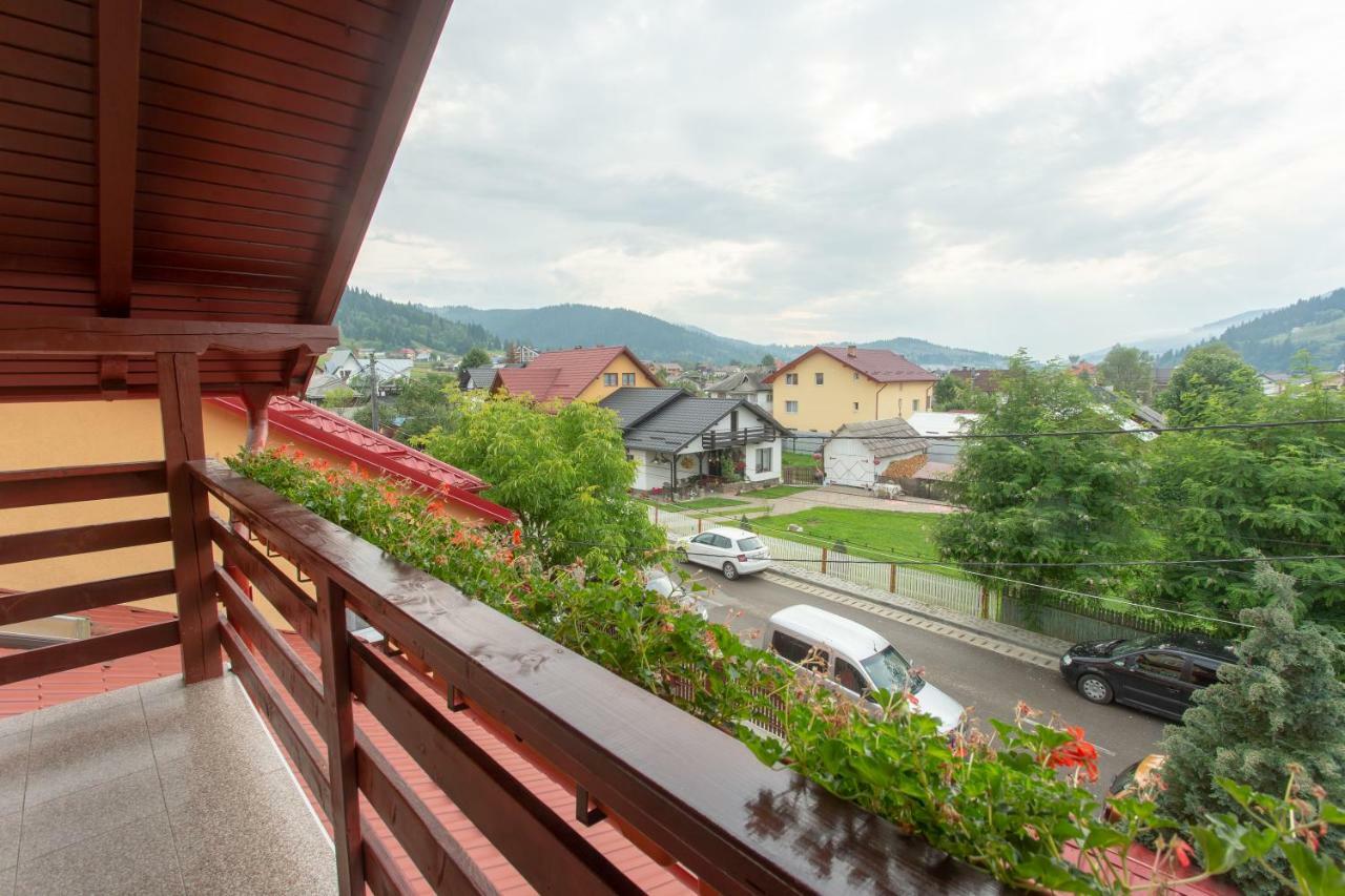 Pensiunea Casa Alexandra Vatra Dornei Esterno foto